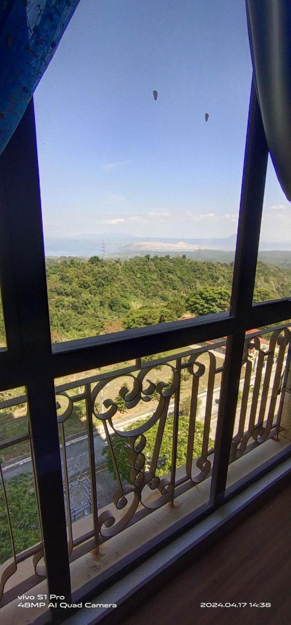 Splendido Tagagtay Taal Lake Staycation Free Parking Netflix No Free Pool Tagaytay City Exteriér fotografie