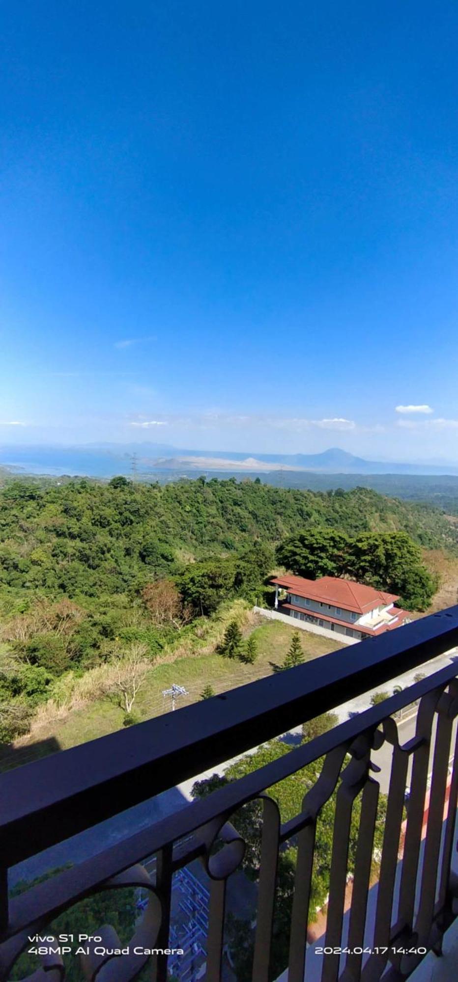 Splendido Tagagtay Taal Lake Staycation Free Parking Netflix No Free Pool Tagaytay City Exteriér fotografie