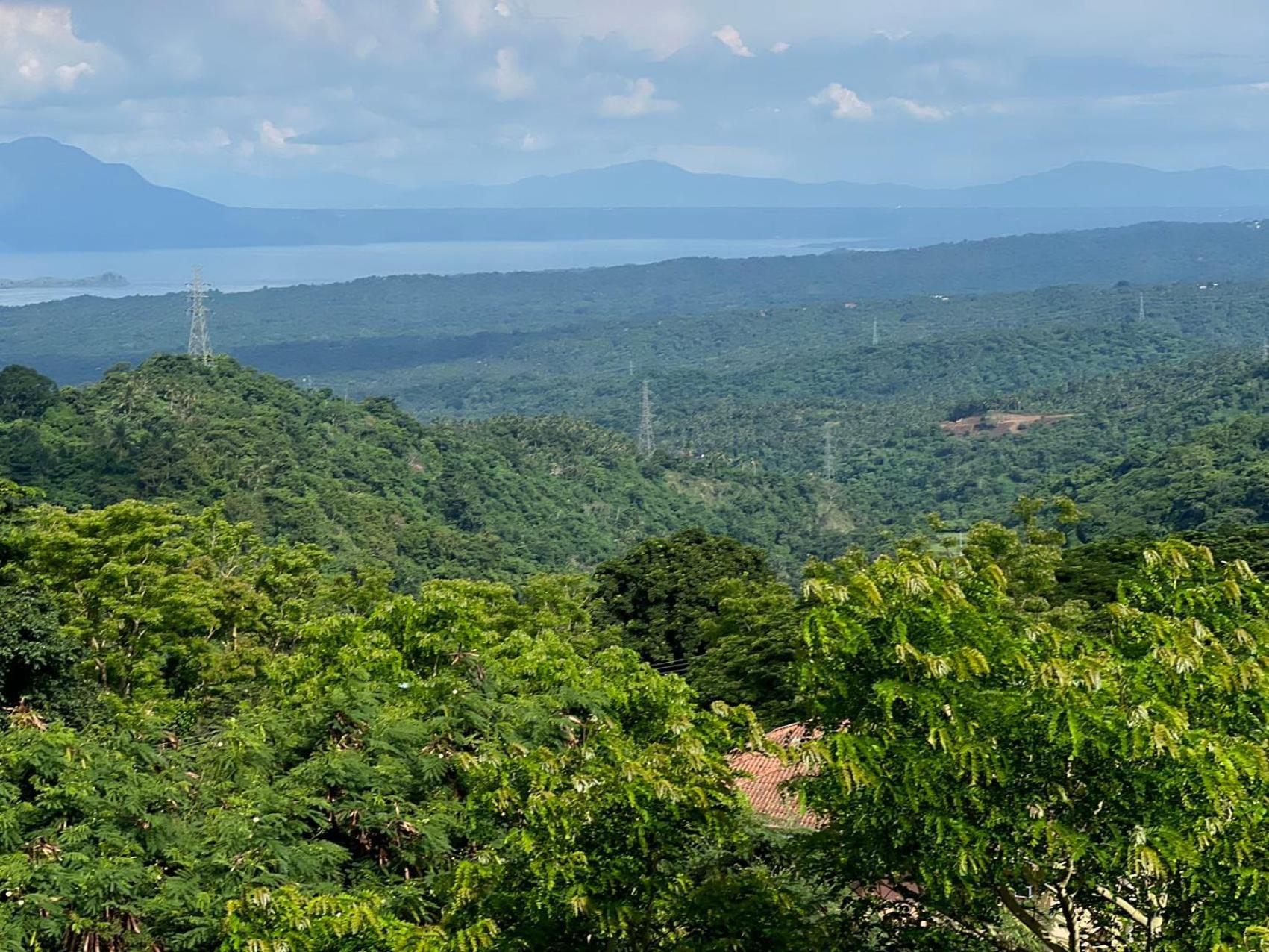 Splendido Tagagtay Taal Lake Staycation Free Parking Netflix No Free Pool Tagaytay City Exteriér fotografie