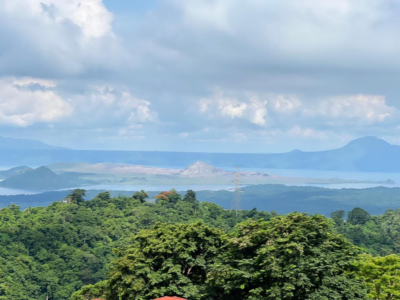 Splendido Tagagtay Taal Lake Staycation Free Parking Netflix No Free Pool Tagaytay City Exteriér fotografie