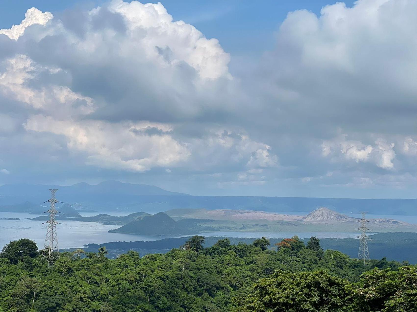 Splendido Tagagtay Taal Lake Staycation Free Parking Netflix No Free Pool Tagaytay City Exteriér fotografie