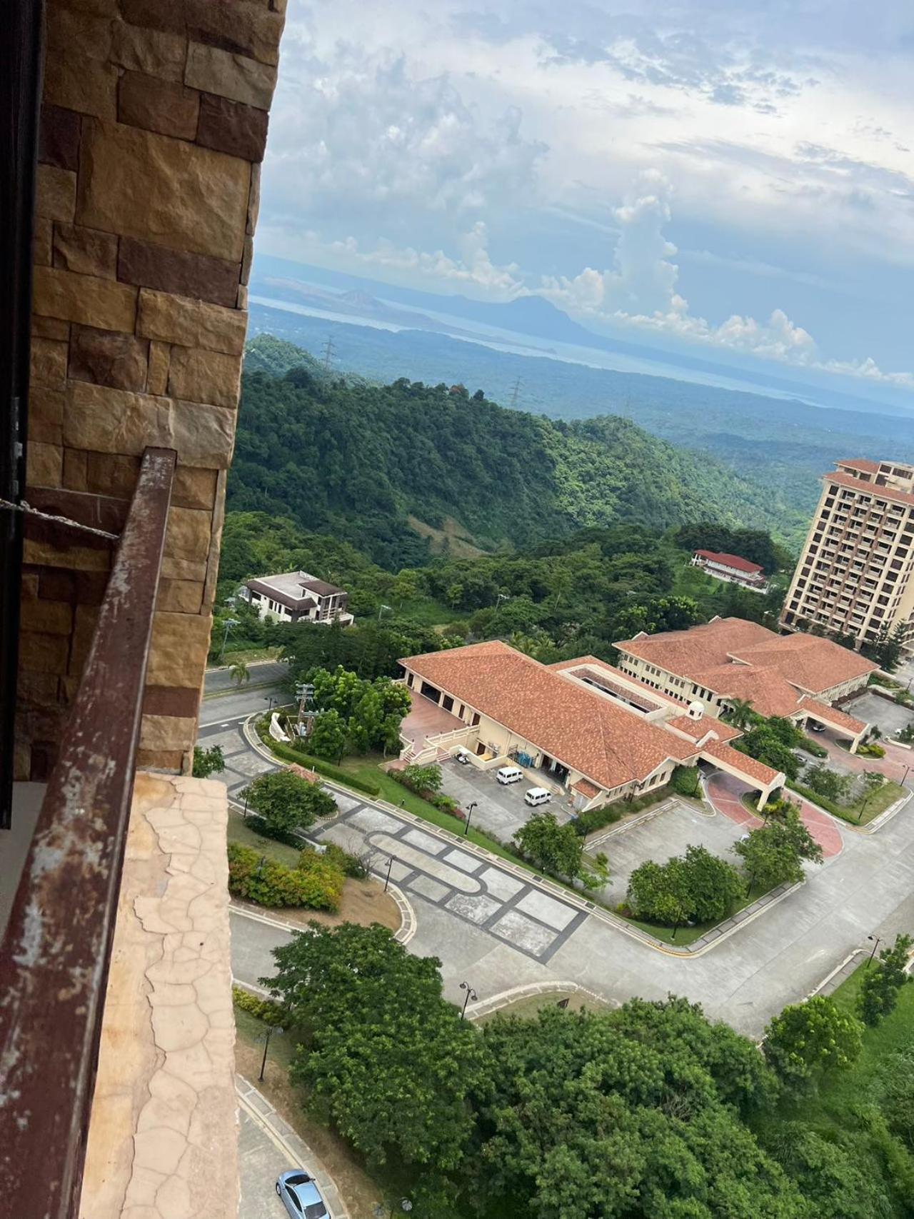 Splendido Tagagtay Taal Lake Staycation Free Parking Netflix No Free Pool Tagaytay City Exteriér fotografie