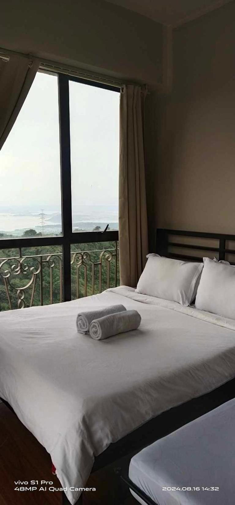 Splendido Tagagtay Taal Lake Staycation Free Parking Netflix No Free Pool Tagaytay City Exteriér fotografie